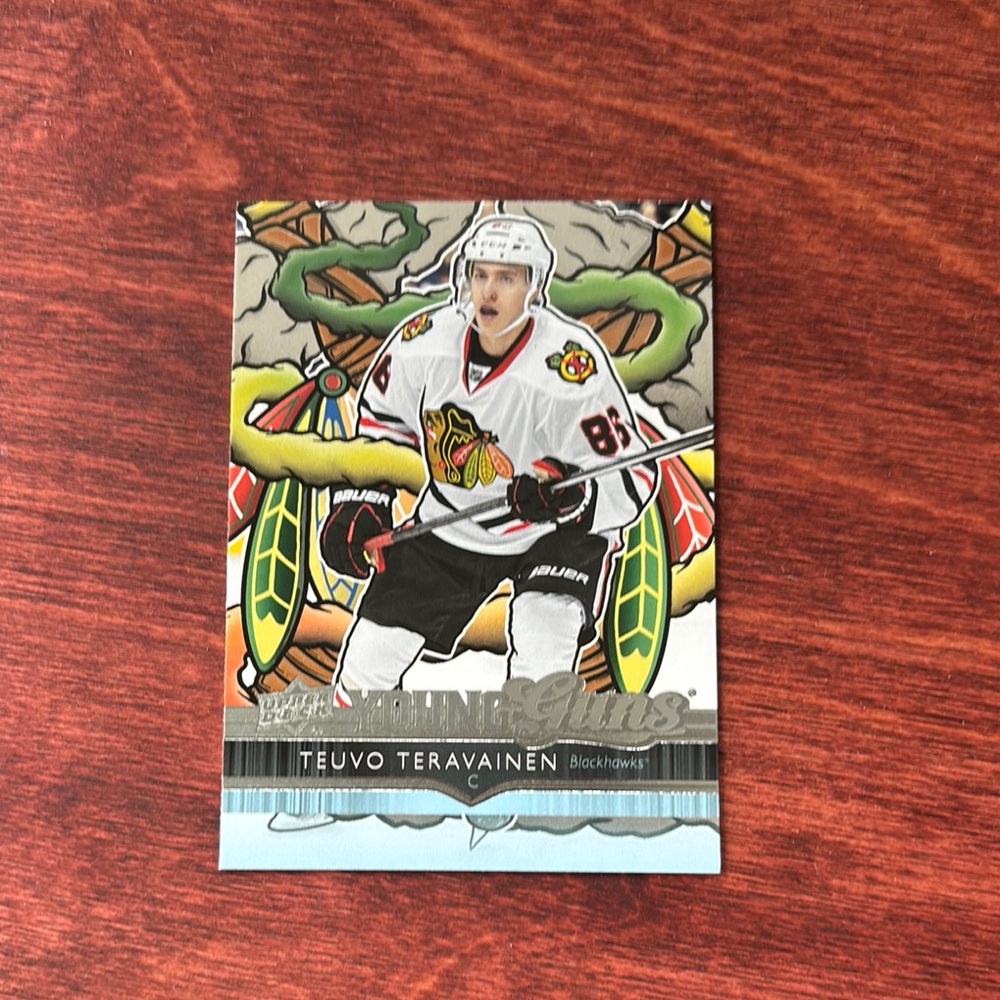 Teuvo Teravainen Redone Young Guns Hockey Trading Card Chicago Blackhawks